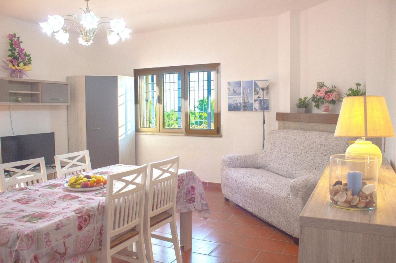 Sardinia Seabreeze Iun R2178 Castelsardo